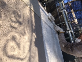 大阪市住吉区　Ｊマンション　外壁下塗り