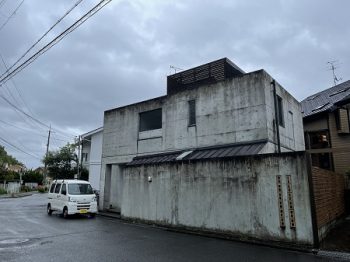 箕面市にてコンクリート外壁の現場調査を行いました